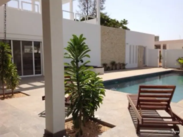 Villa à Saly — référence V2223