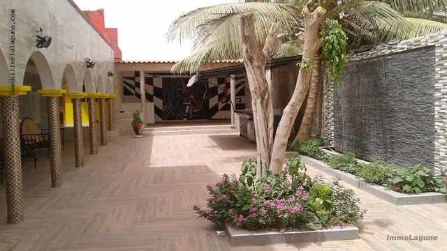 Villa sur la Petite Côte — référence V2660