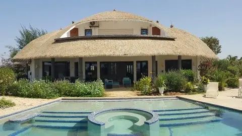 Villa à Ngaparou — référence V2815