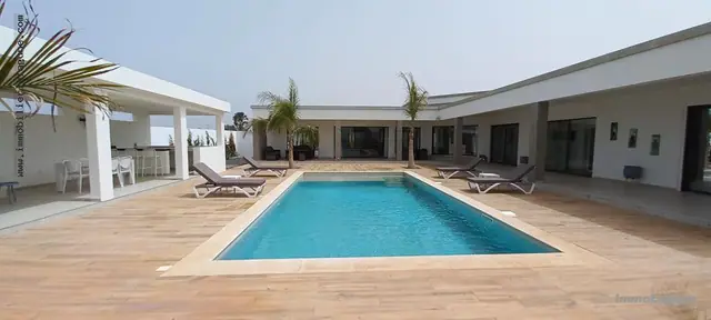 Villa à Ngaparou — référence V2876