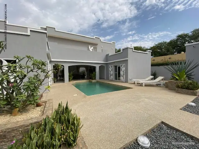 Villa à Ngaparou — référence V2972