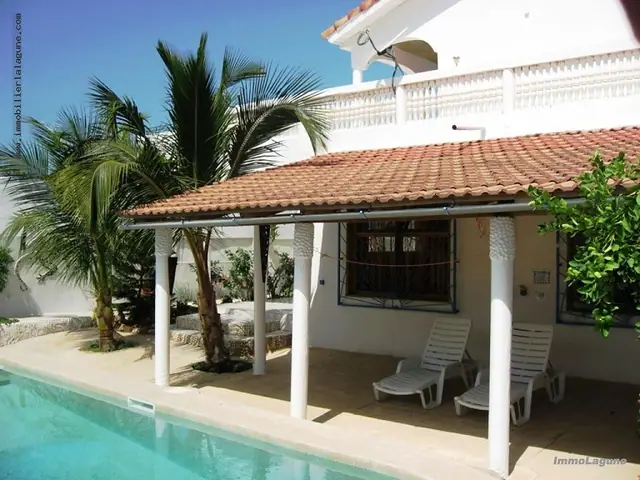 Villa à Mbaling — référence V2404