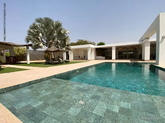 Villa à Ngaparou — référence V2394