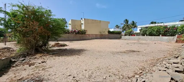 Terrain sur la Petite Côte — référence T3049