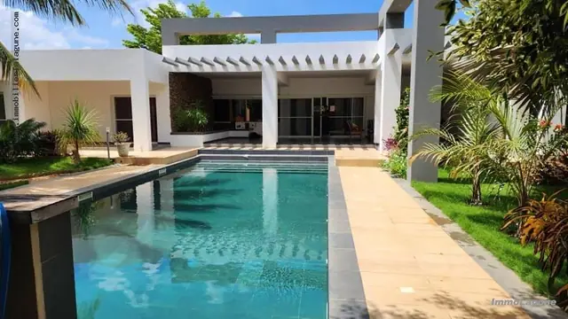 Villa à Ngaparou — référence V3056