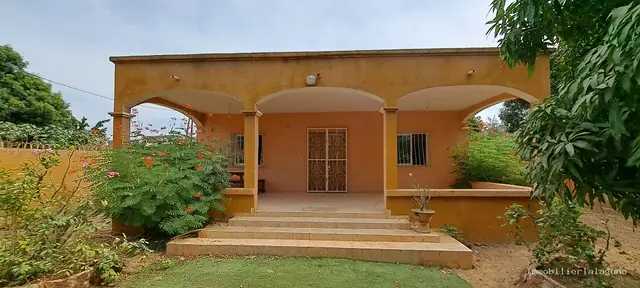 Villa à Somone — référence V3105