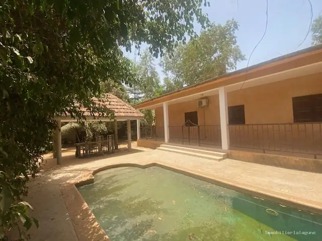 Villa à Somone — référence V3178