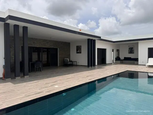 Villa à Nguerigne — référence V3209