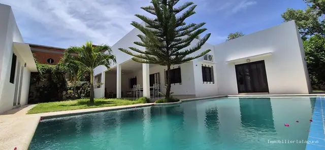Villa à Ngaparou — référence V2615