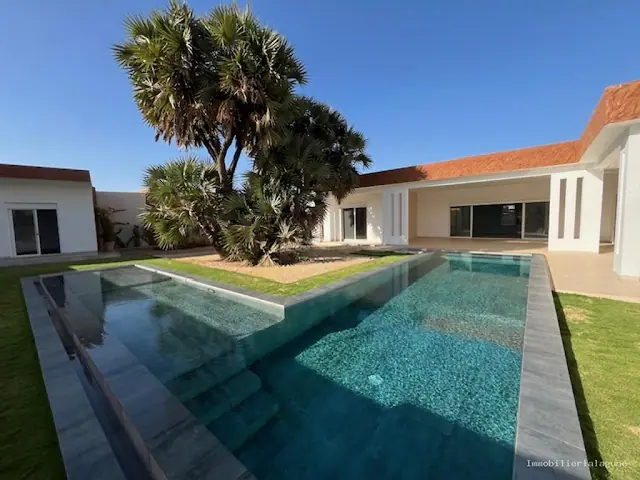 Villa à Nguerigne — référence V3279