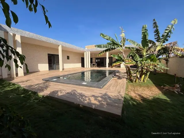 Villa à Somone — référence V3053