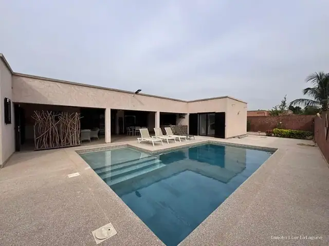 Villa à Ngaparou — référence V3316