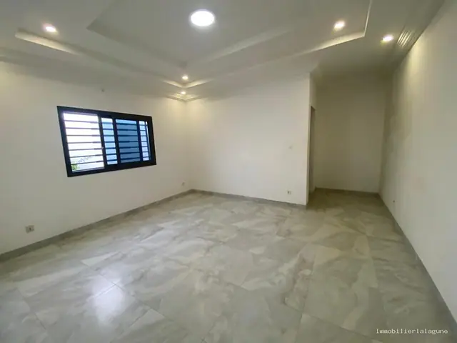 Villa à Ngaparou — référence V3339