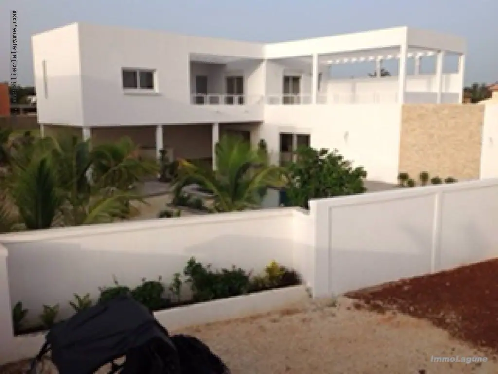 Villa 260 m² à Saly — photo 3