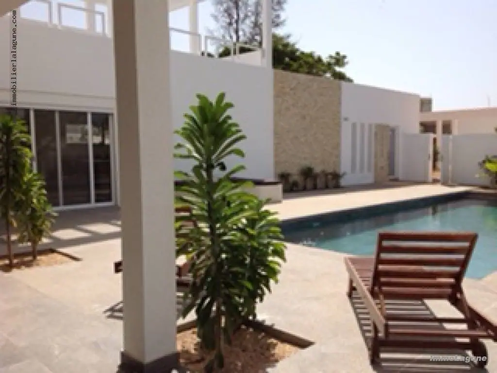 Villa à Saly — référence V2223