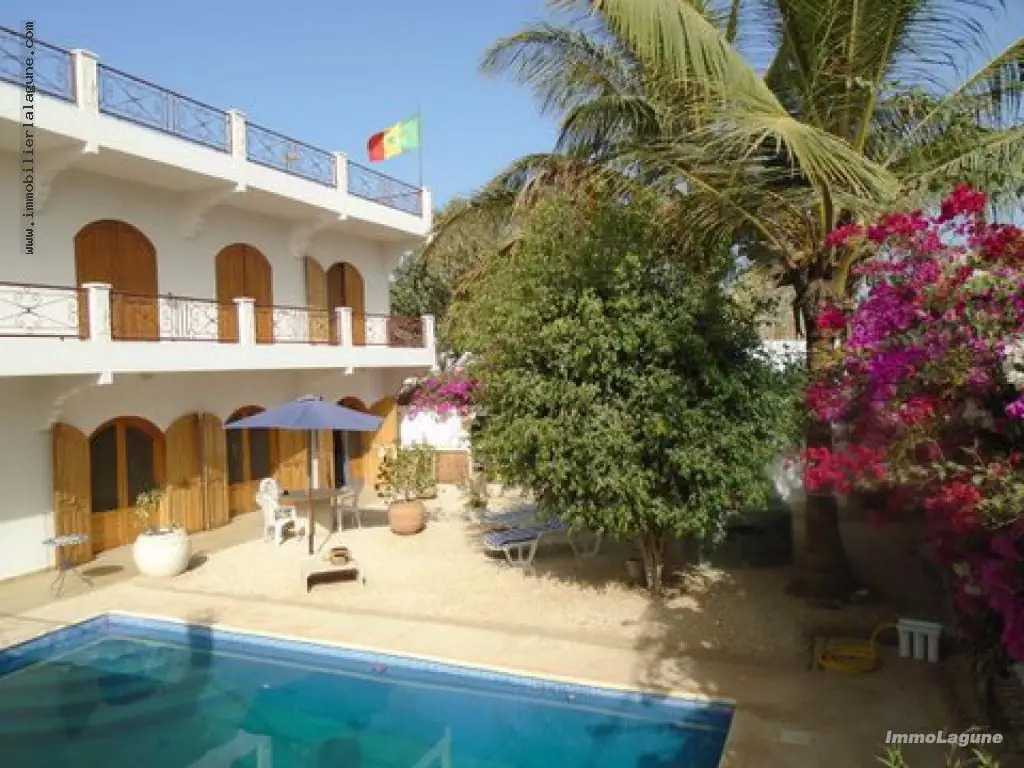 Villa à Mbour — référence V2221