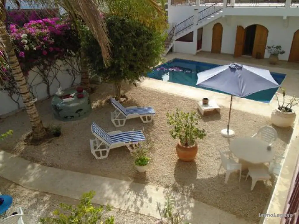Villa 370 m² à Mbour — photo 3