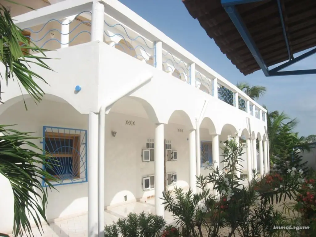 Villa 300 m² à Mbaling — photo 3