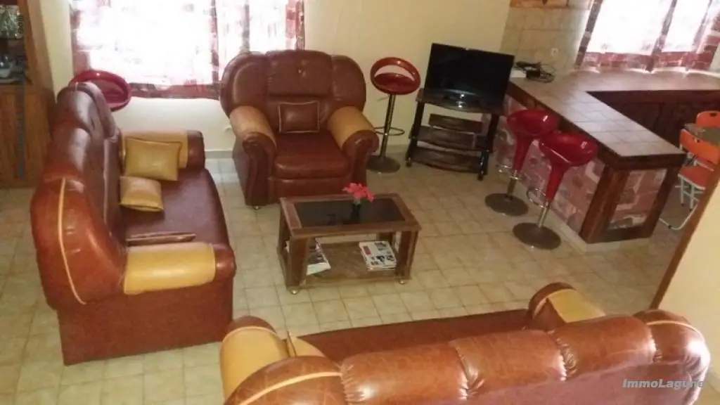 Villa 150 m² à Warang — photo 4