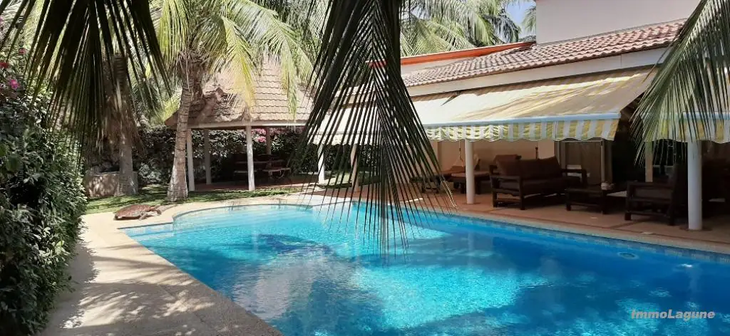Villa 240 m² à Saly — photo 3