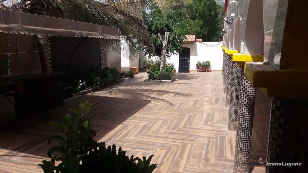 Villa — photo 3