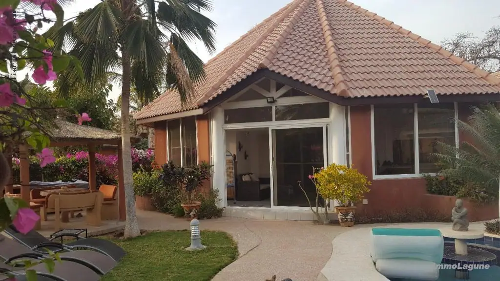 Villa 90 m² à Saly — photo 2
