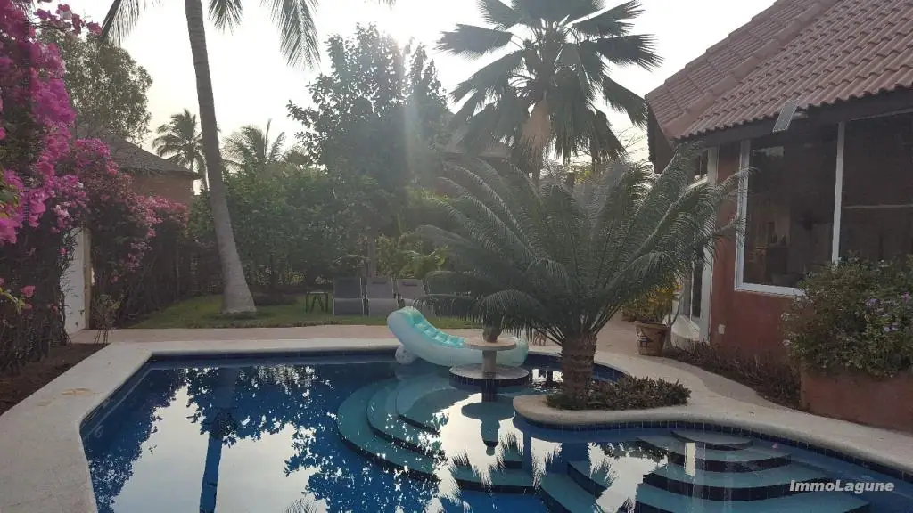 Villa 90 m² à Saly — photo 4