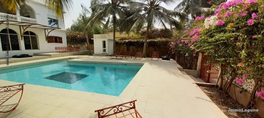 Villa 350 m² à Saly — photo 2