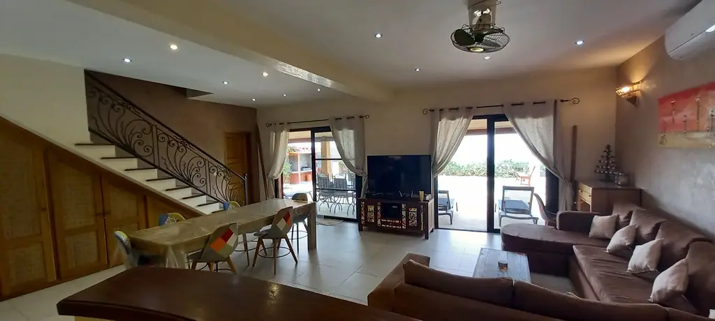 Villa 180 m² à Ngaparou — photo 4