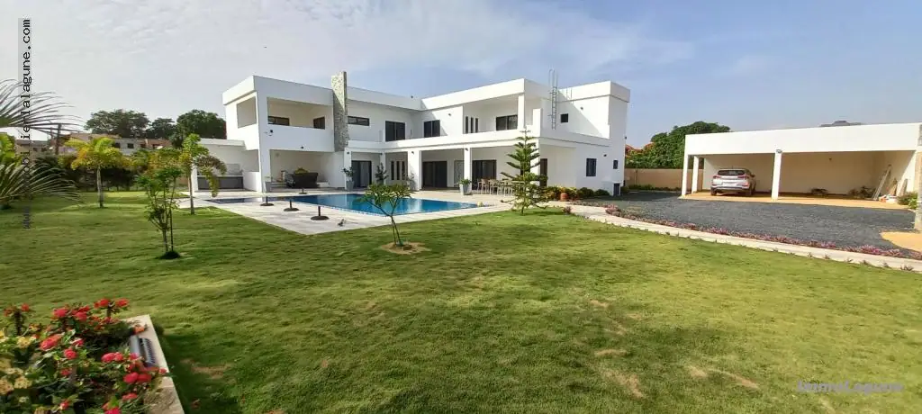 Villa à Somone — référence V2929
