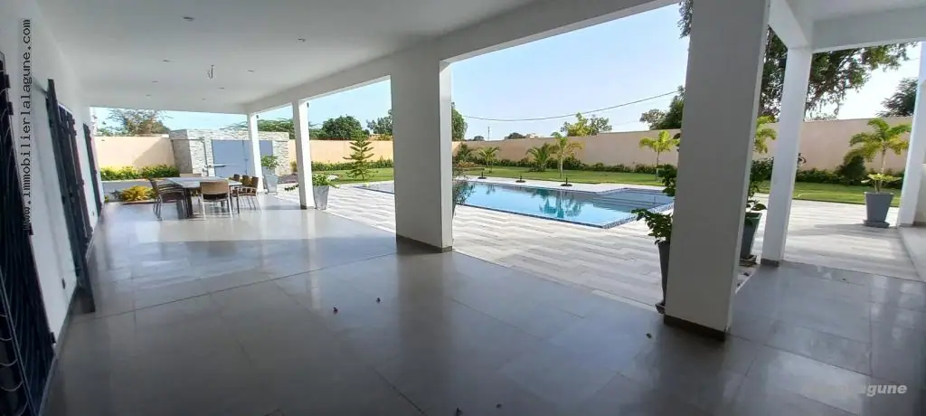 Villa 360 m² à Somone — photo 4