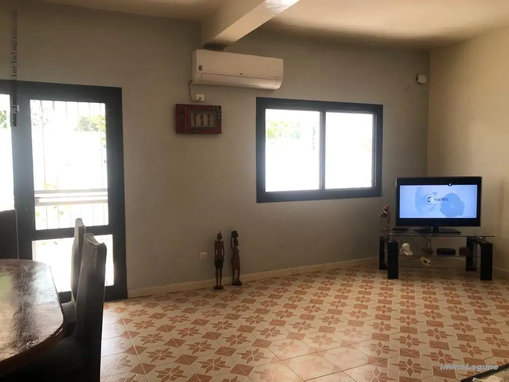 Villa 140 m² à Mbodiene — photo 3