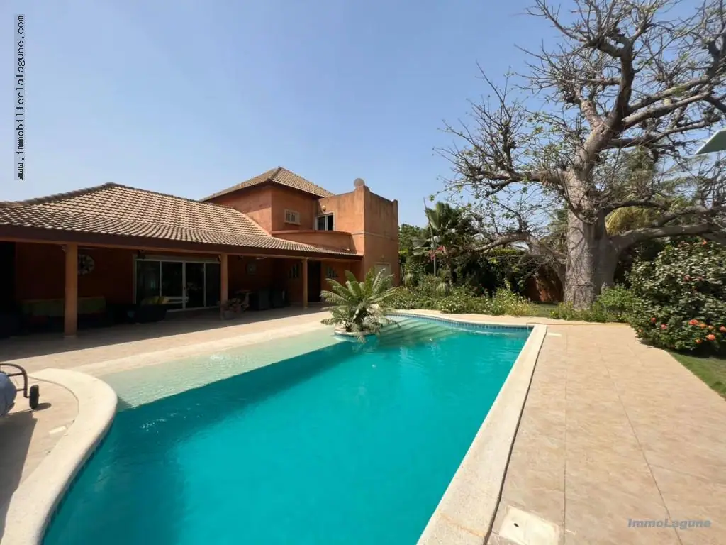 Villa à Saly — référence V3024