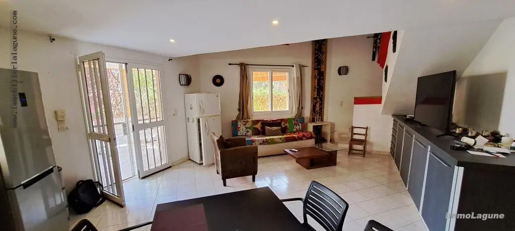 Villa 329 m² à Saly — photo 3