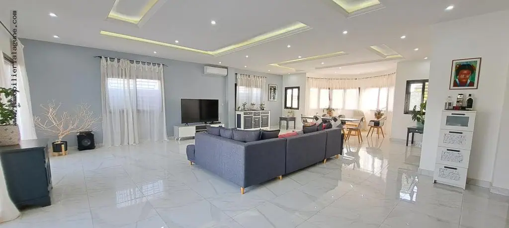 Villa 261 m² à Nguerigne — photo 4