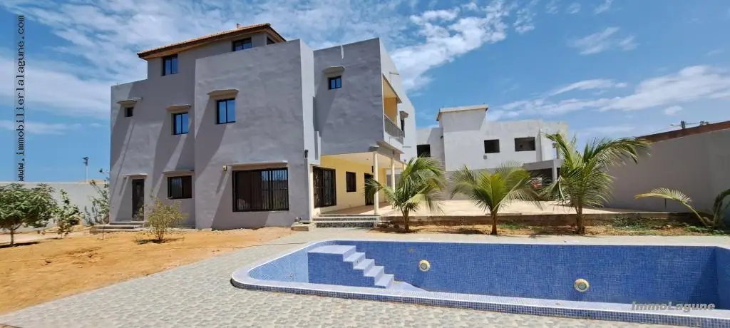 Villa à Ngaparou — référence V3043