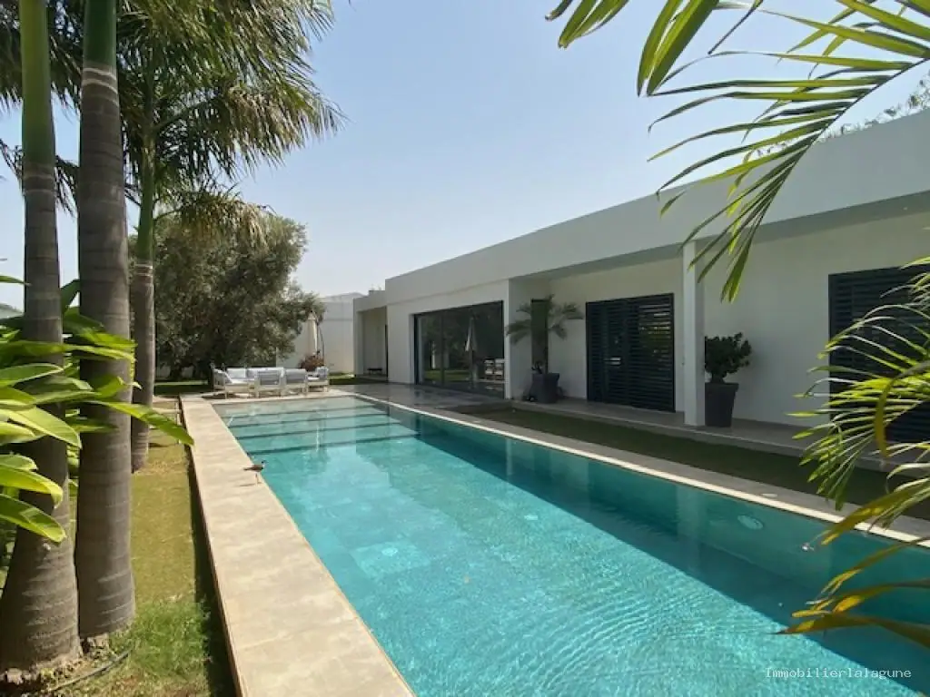Villa 288 m² à Saly — photo 2