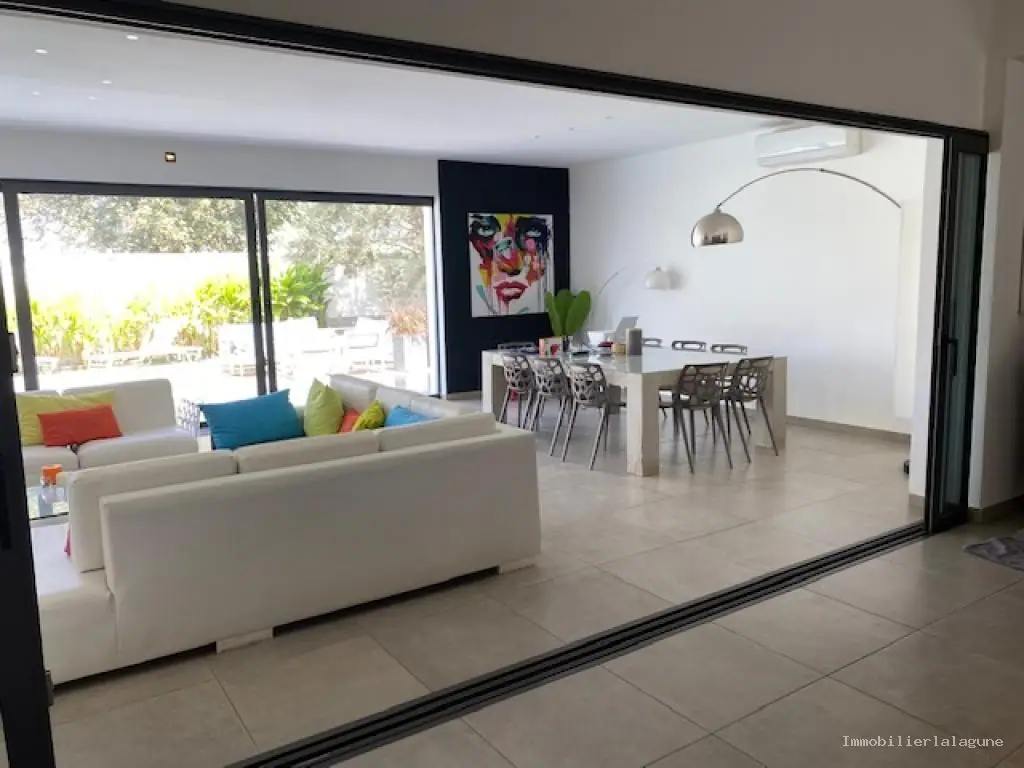Villa 288 m² à Saly — photo 5