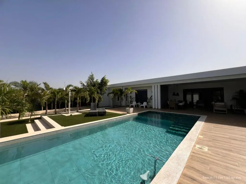 Villa à Nguerigne — référence V3100