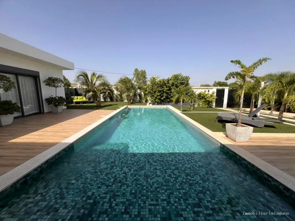 Villa 220 m² à Nguerigne — photo 3