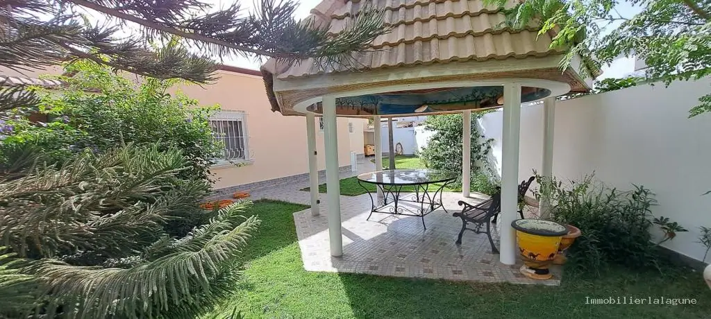 Villa 240 m² à Saly — photo 5