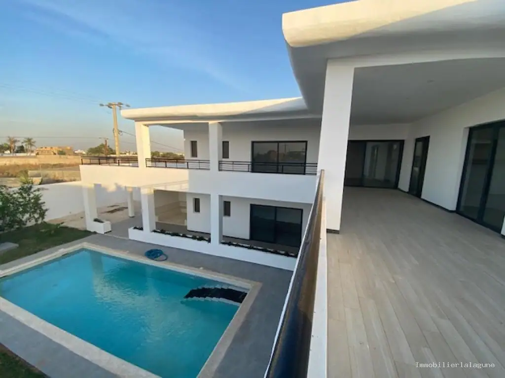 Villa 320 m² à Ngaparou — photo 3