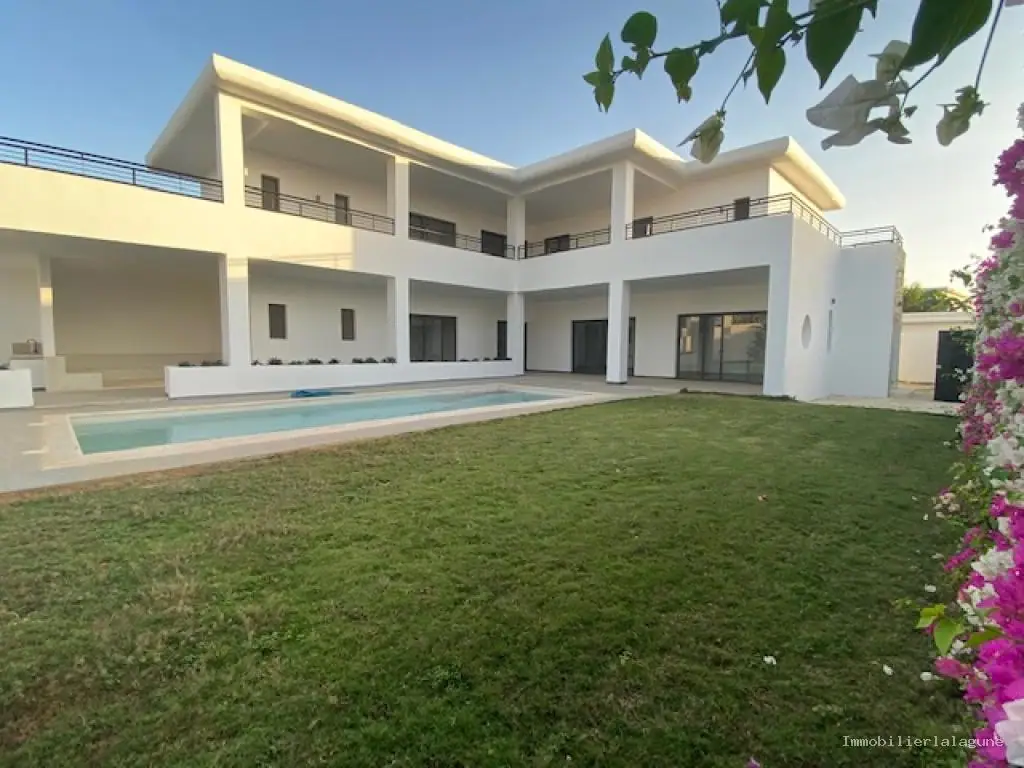 Villa 320 m² à Ngaparou — photo 2