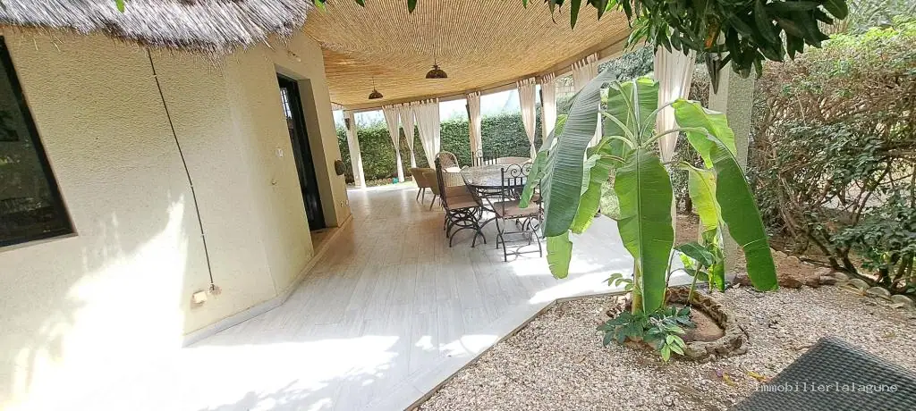 Villa 263 m² à Saly — photo 3