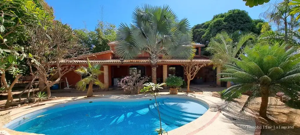 Villa à Ngaparou — référence V2652
