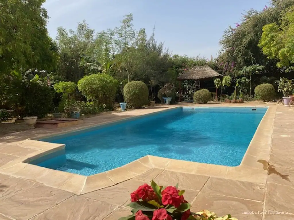 Villa 324 m² à Saly — photo 2