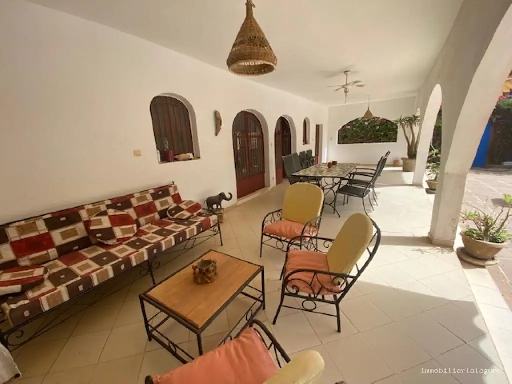 Villa 324 m² à Saly — photo 4
