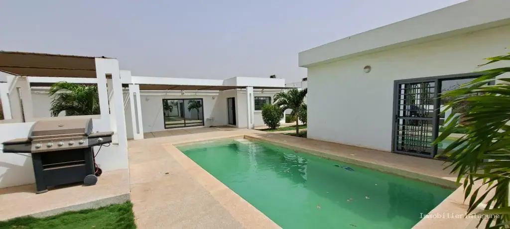 Villa 255 m² à Sinthiane — photo 2