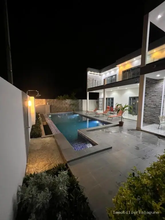 Villa à Somone — référence V3148