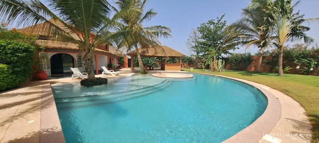 Villa 238 m² à Ngaparou — photo 3
